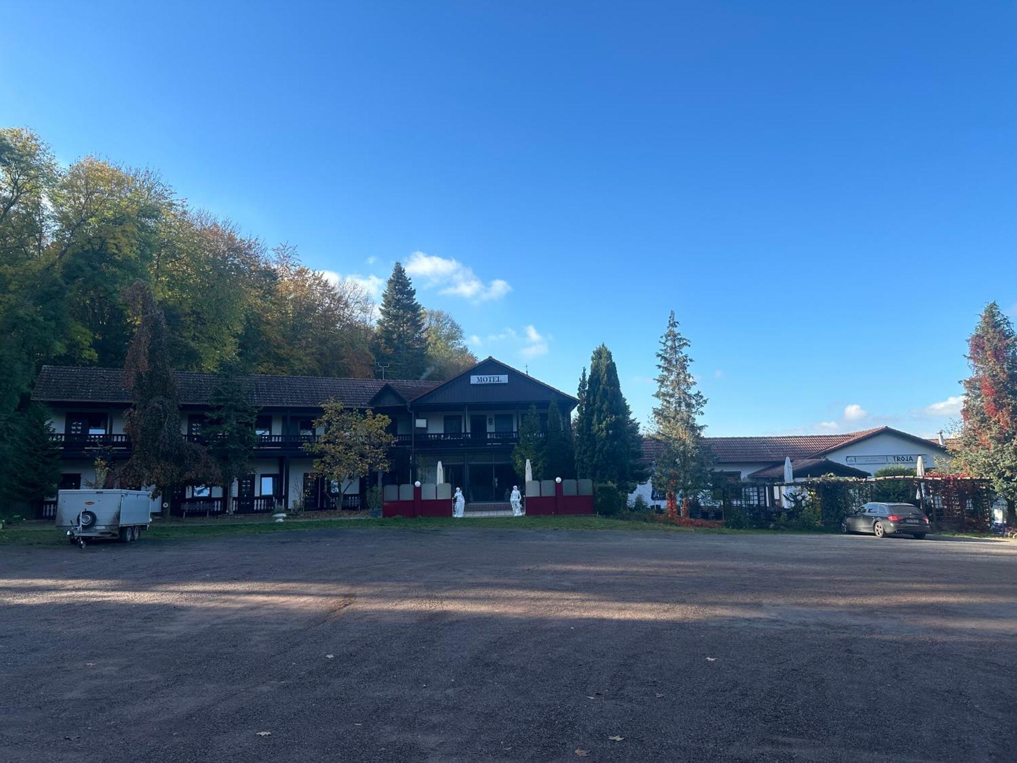 Motel Zur Festwiese Gierstädt 외부 사진