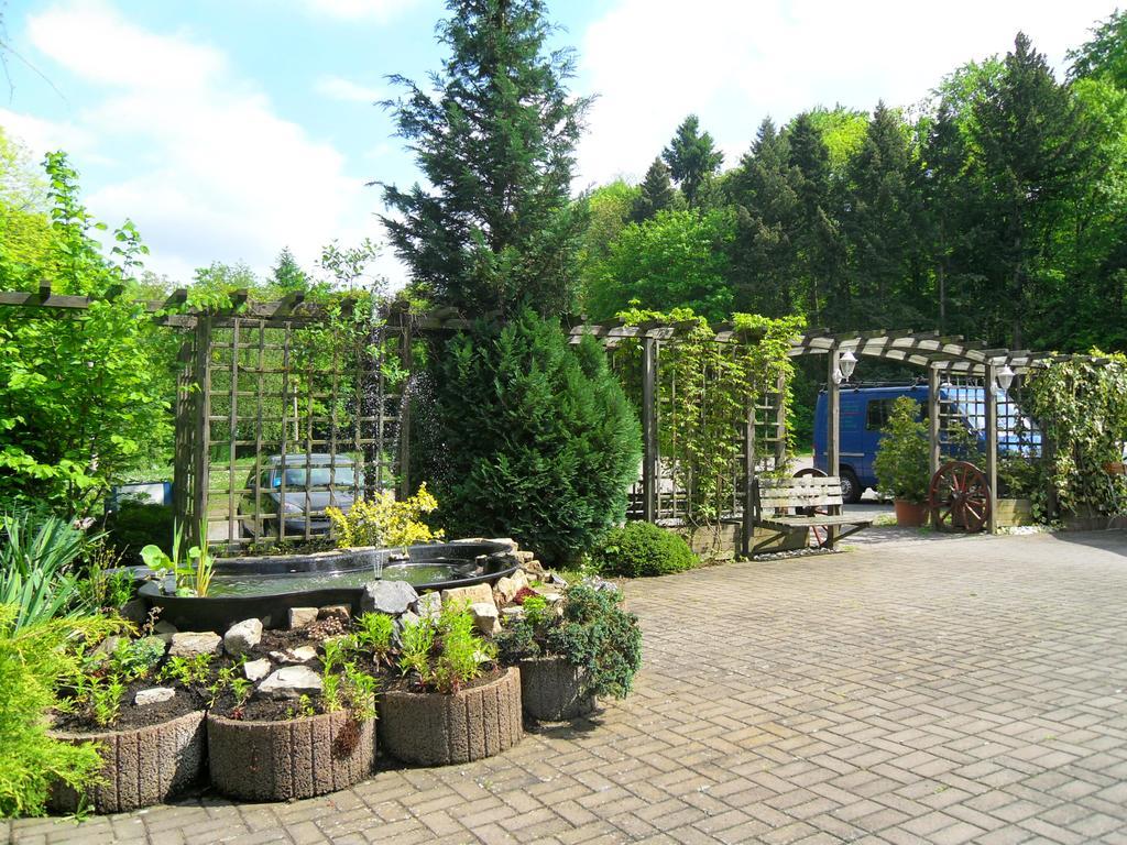 Motel Zur Festwiese Gierstädt 외부 사진