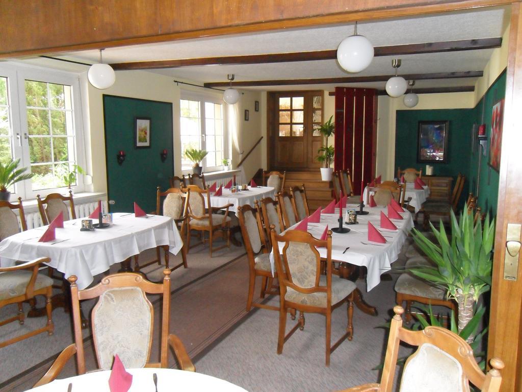 Motel Zur Festwiese Gierstädt 외부 사진