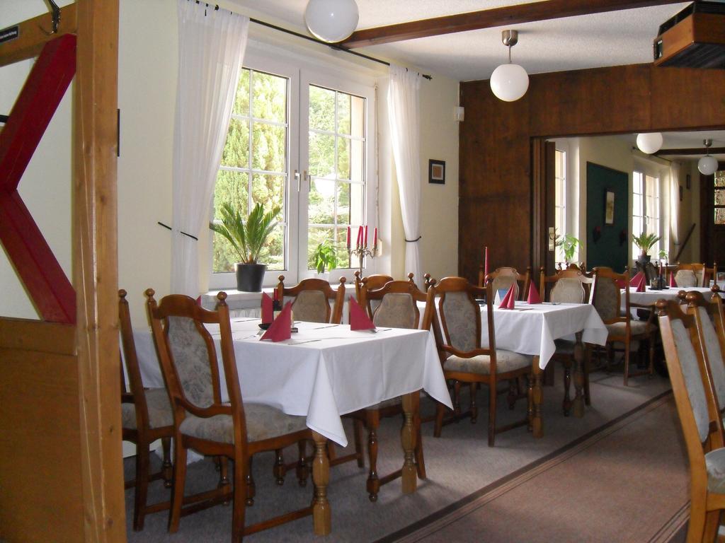 Motel Zur Festwiese Gierstädt 외부 사진